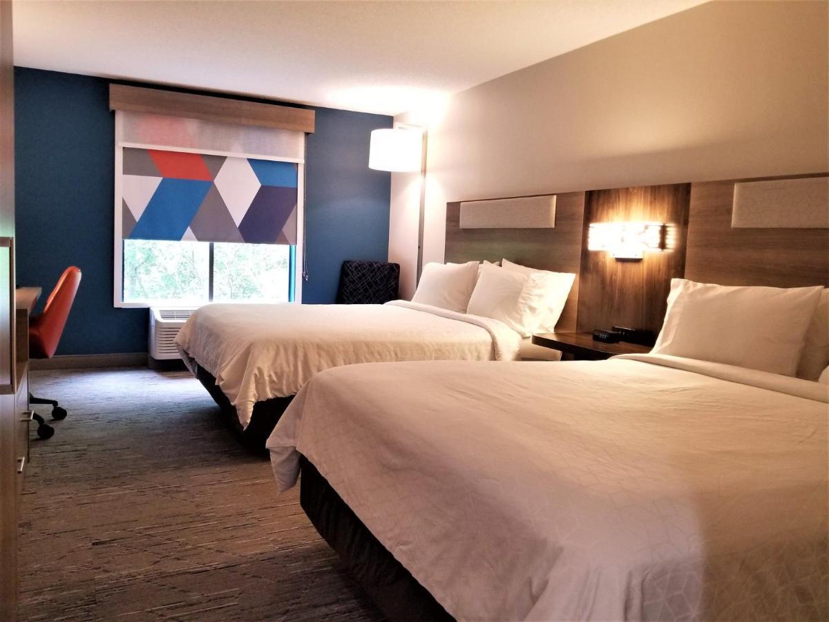 Holiday Inn Express Apex - Raleigh By Ihg Exterior photo