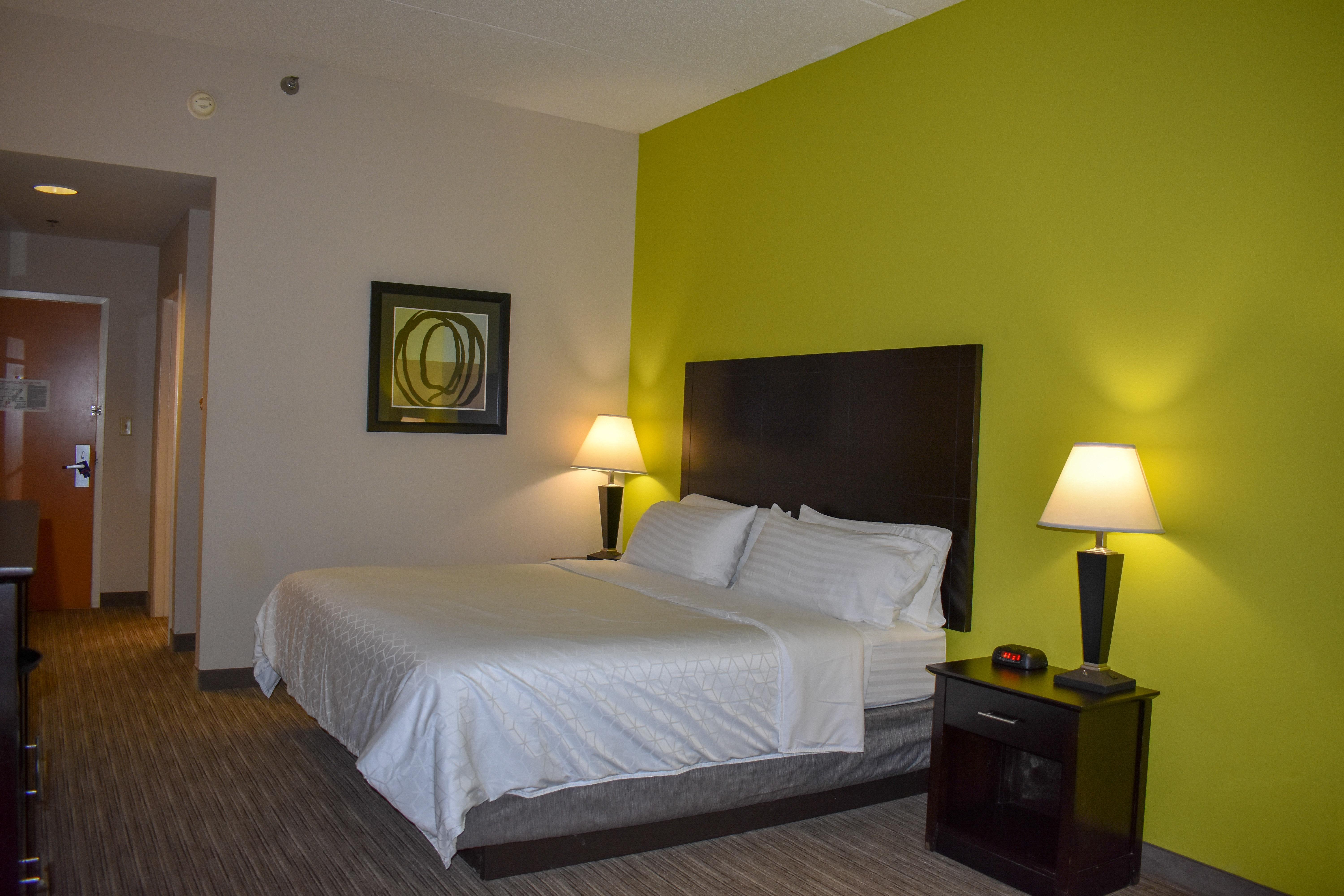 Holiday Inn Express Apex - Raleigh By Ihg Exterior photo