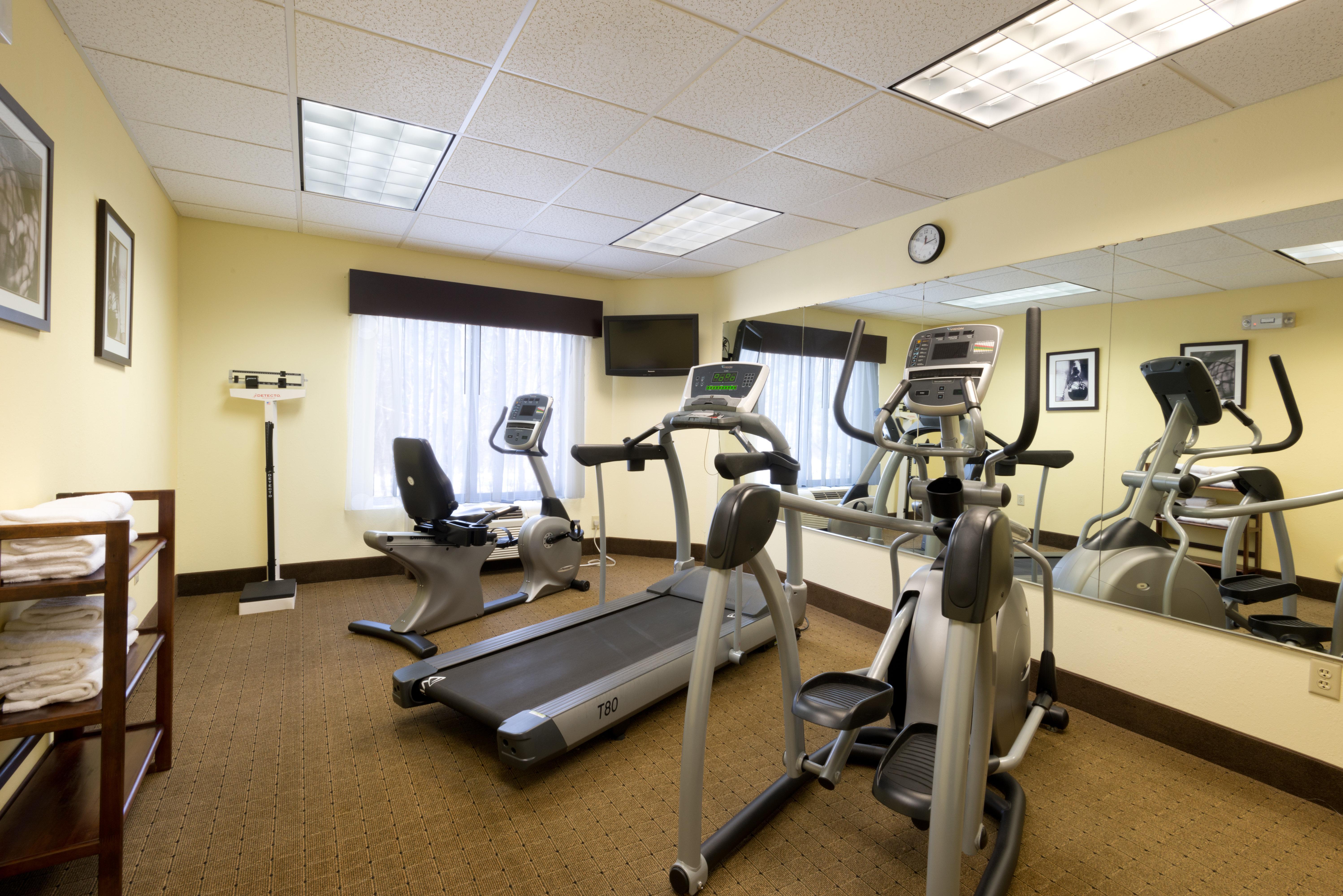 Holiday Inn Express Apex - Raleigh By Ihg Exterior photo