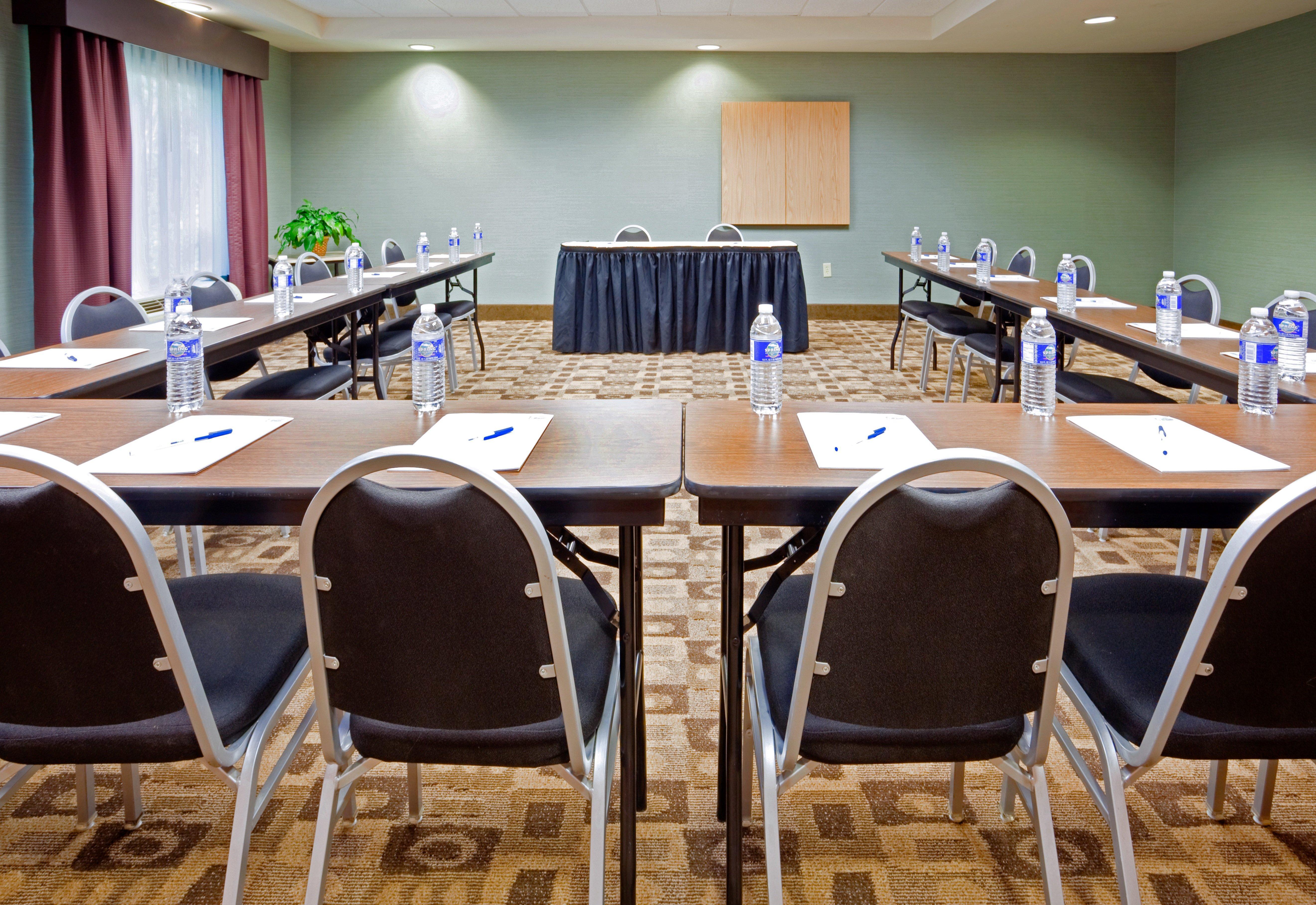 Holiday Inn Express Apex - Raleigh By Ihg Exterior photo