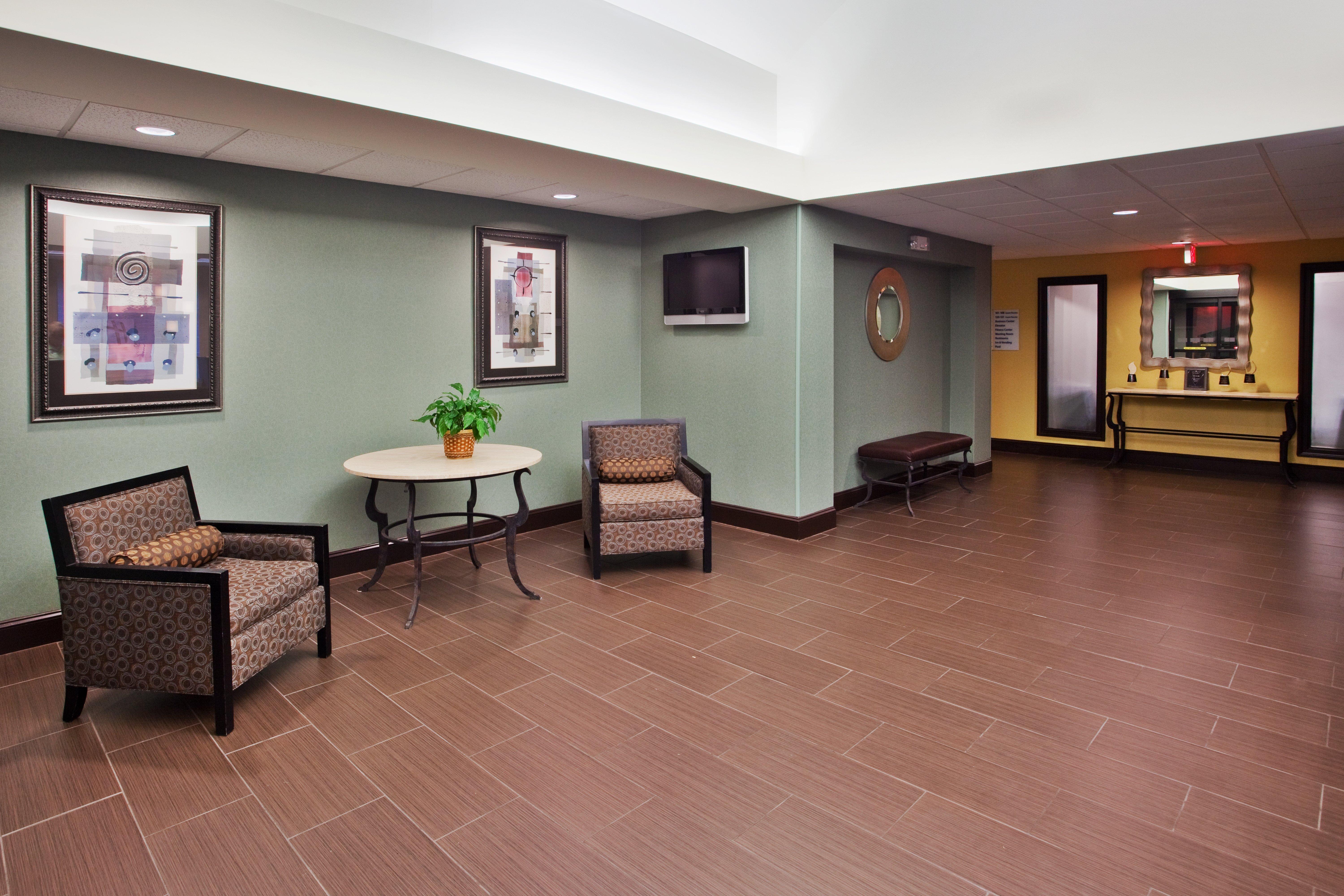 Holiday Inn Express Apex - Raleigh By Ihg Exterior photo